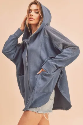Aemi   Co Dove Hooded Pullover