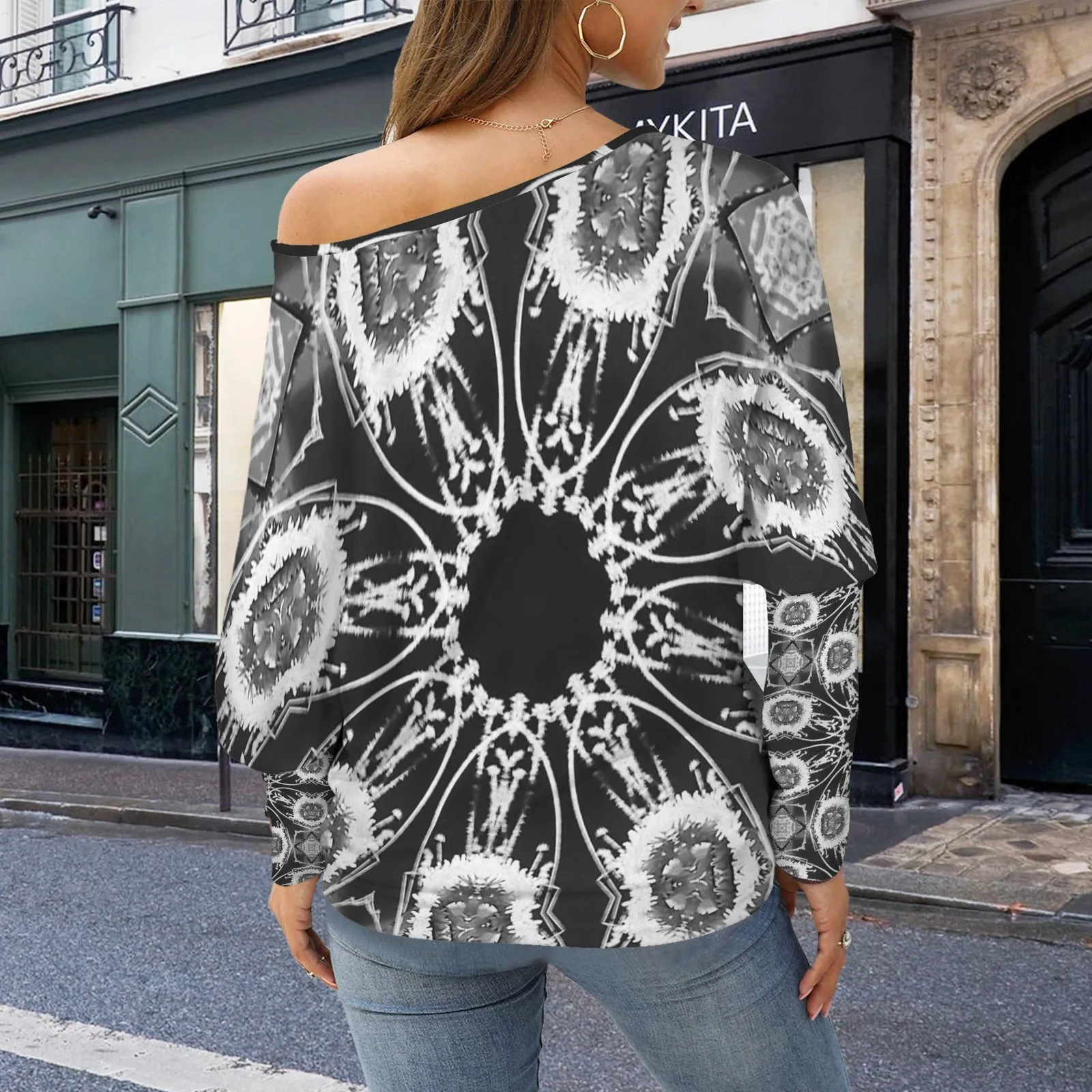 Batwing Long Sleeve Sweater Frosty Reeds Black & White