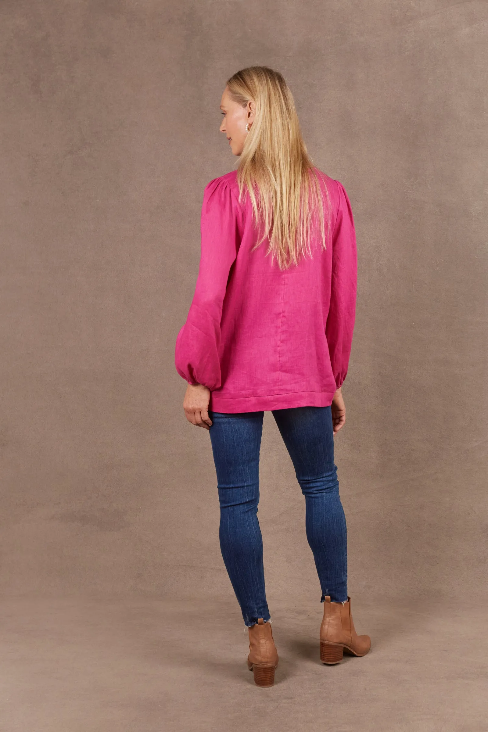 Eb & Ive Nama Top