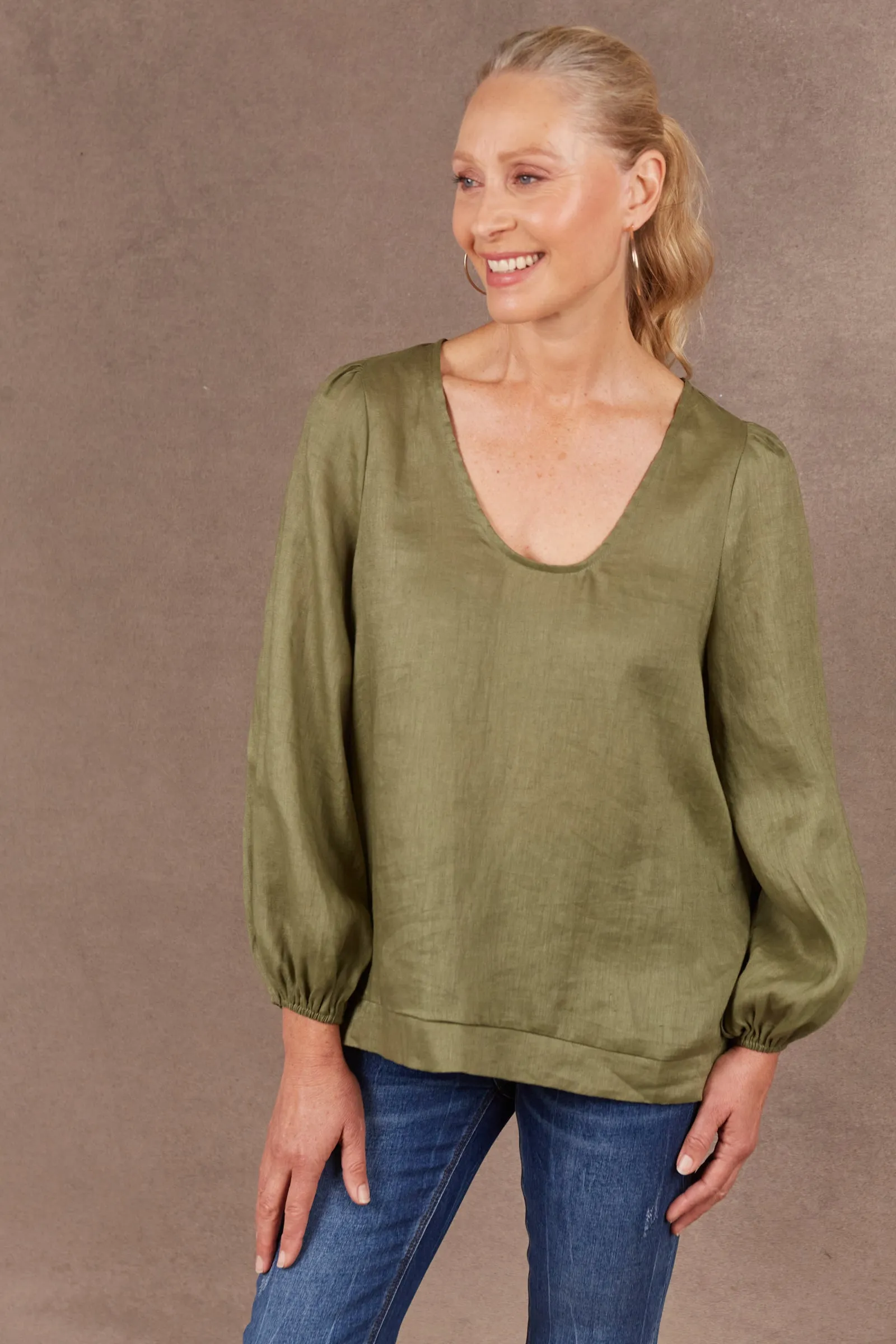 Eb & Ive Nama Top