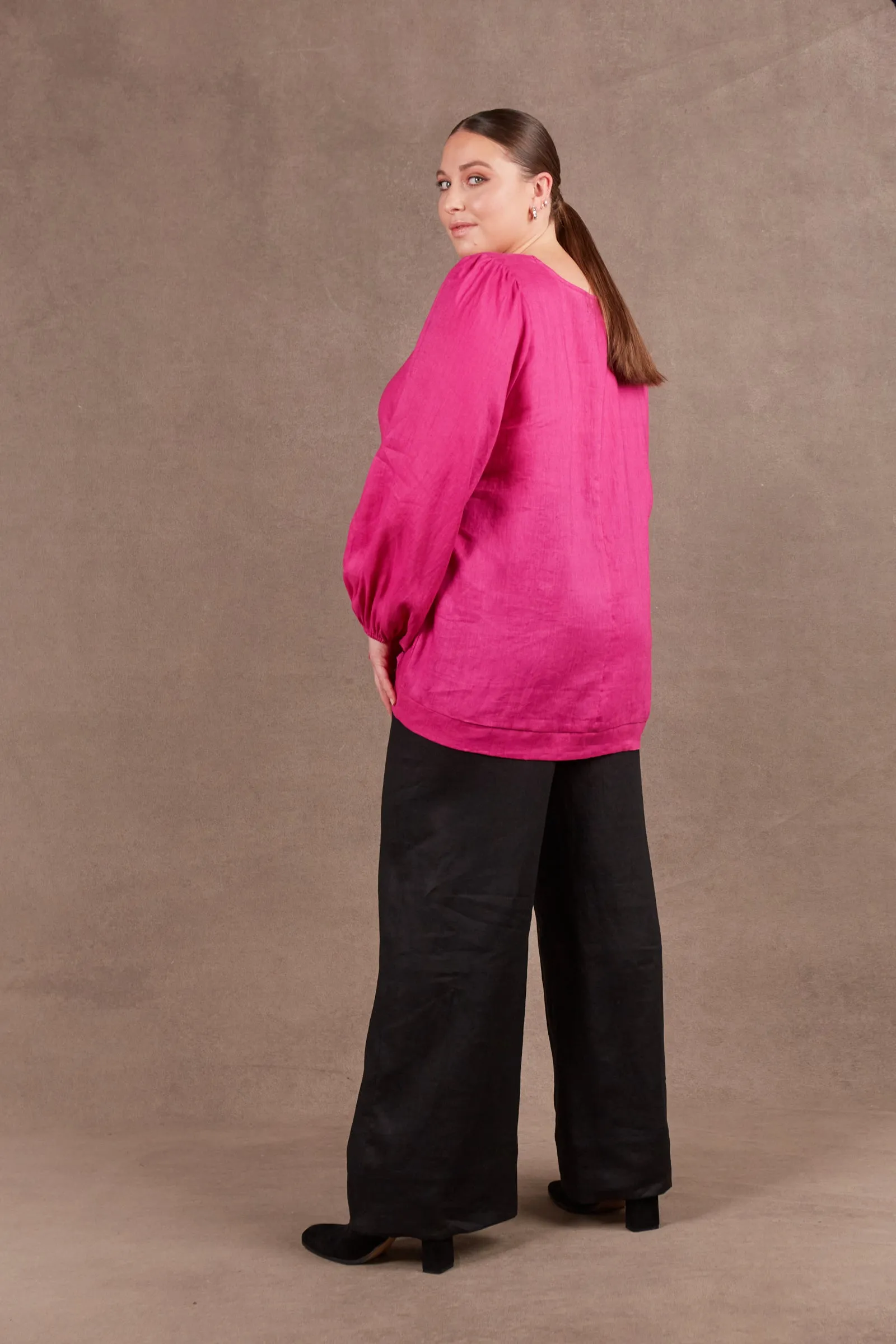 Eb & Ive Nama Top