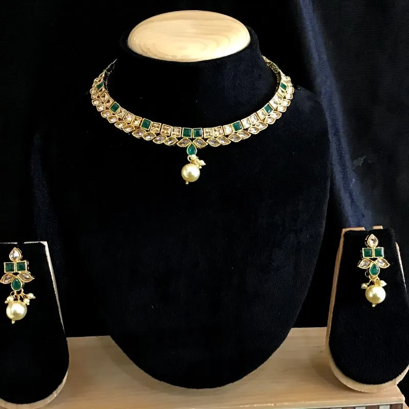 Green Gold Look Necklace Set 13554-0625