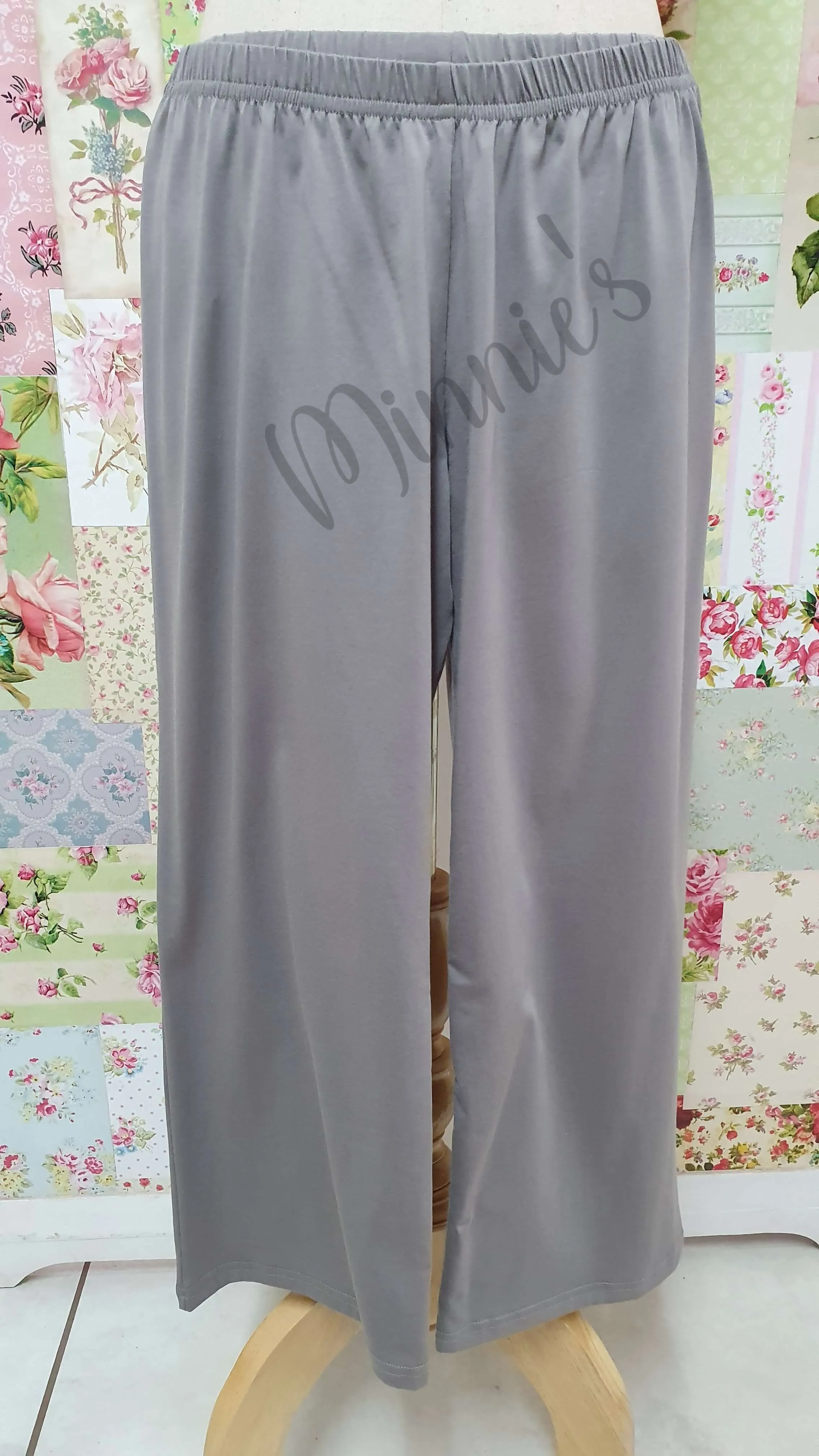 Grey 3-Piece 3/4 Pants Set CH060