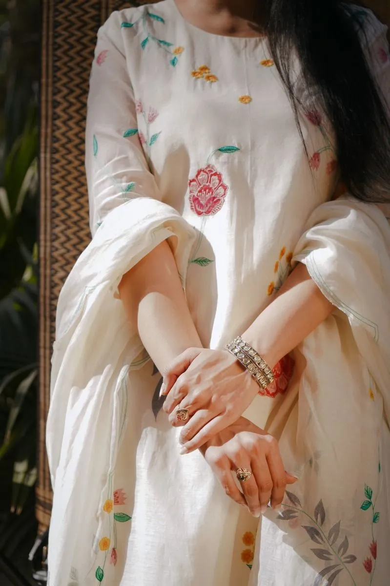 Ivory Applique Kurta Set