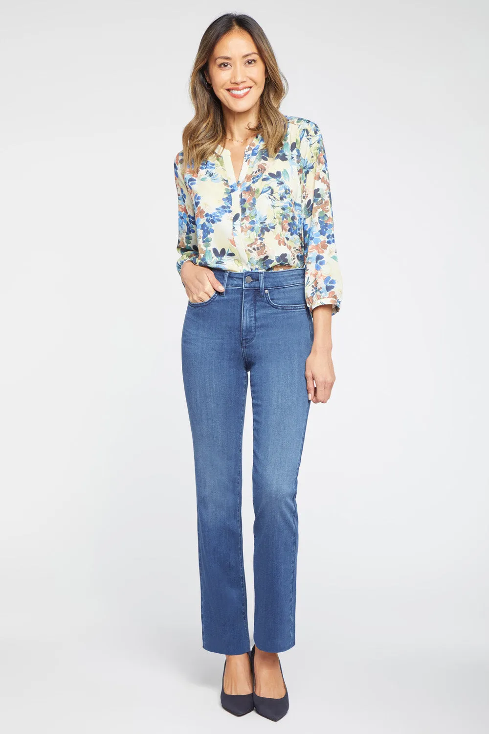 Marilyn Straight Jeans In Petite - Rendezvous