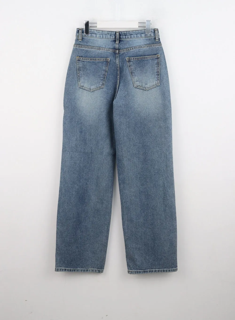 Straight Fit Jeans CN324