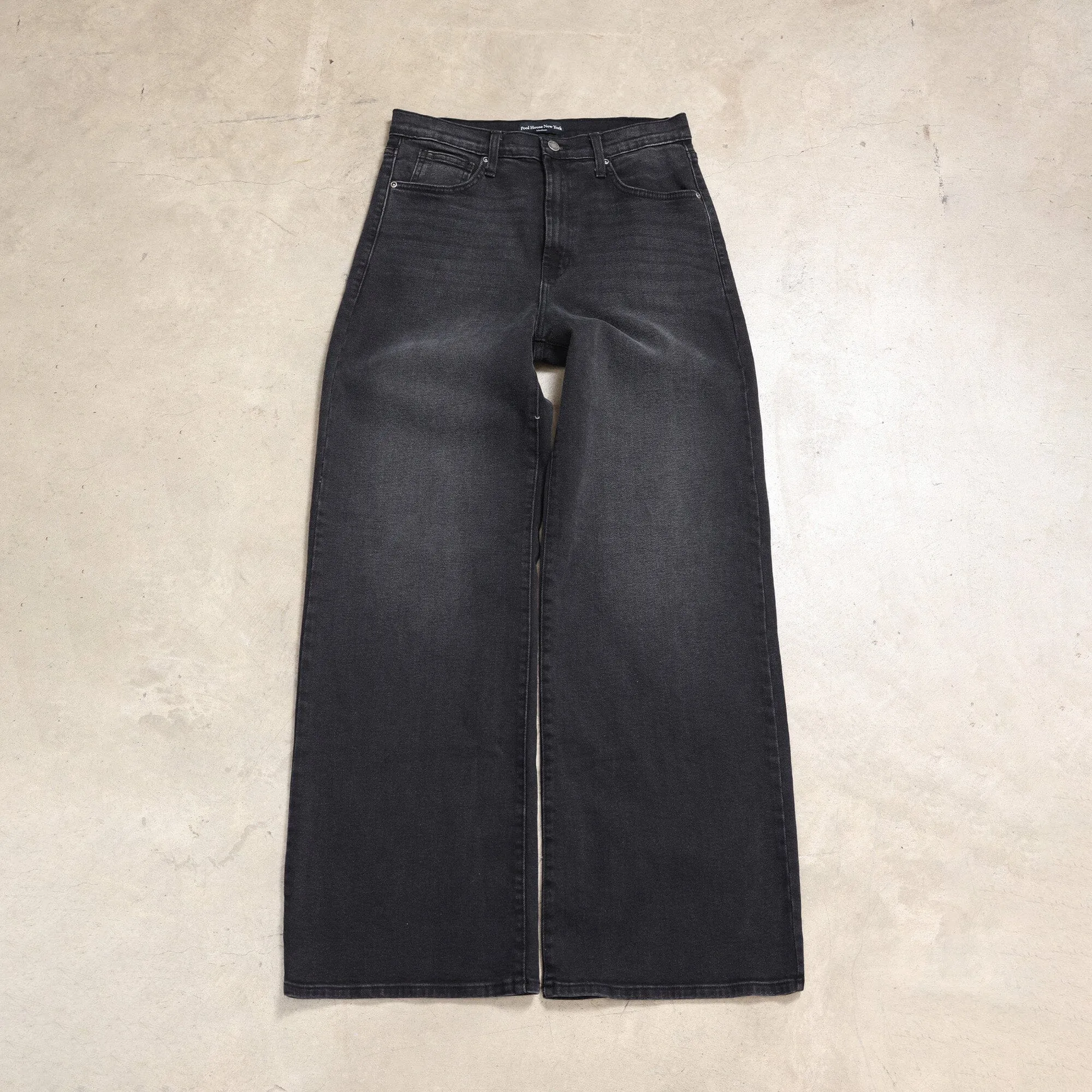 Relaxed and Wide-Legged Toluca Dad Jeans II