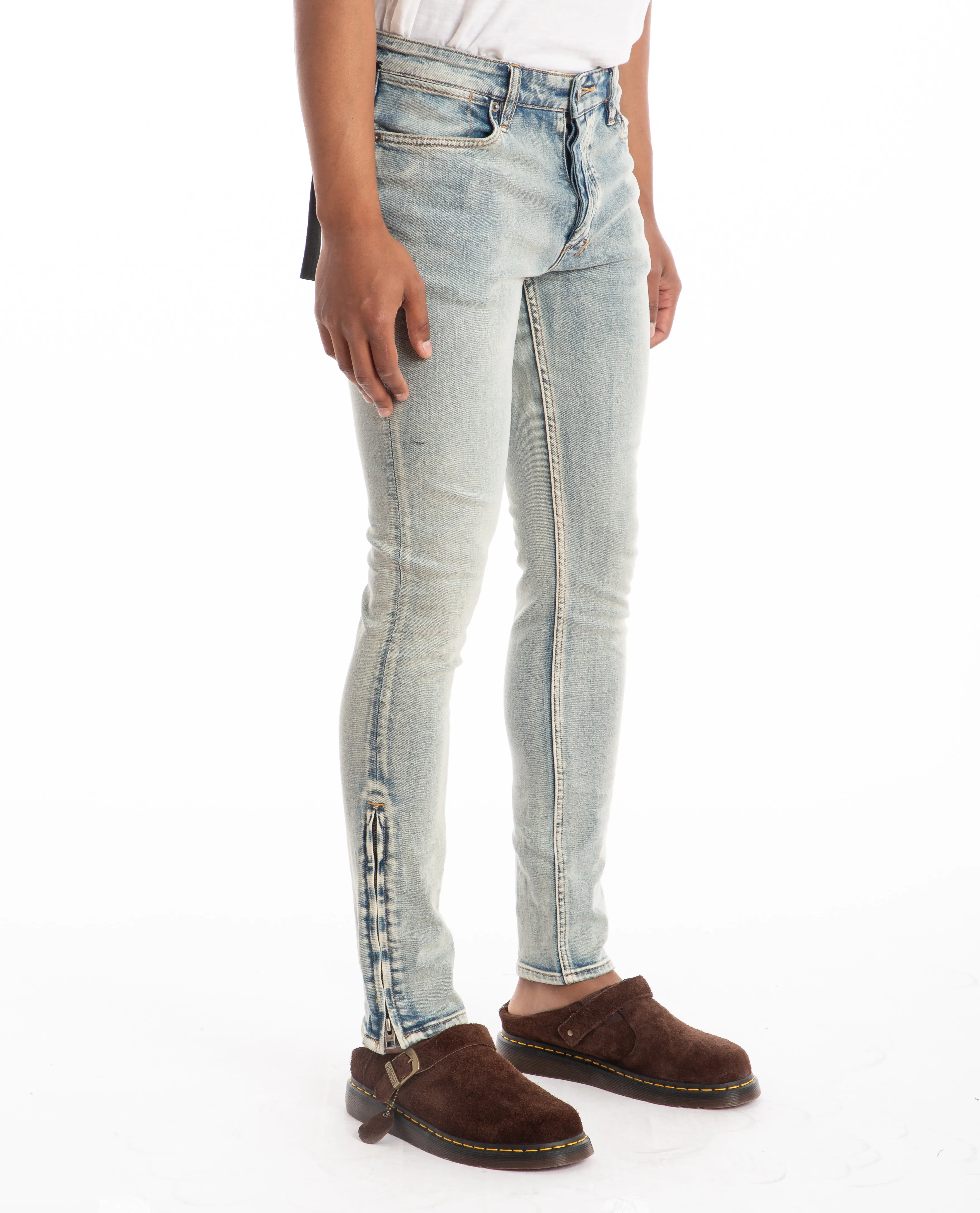 Van Winkle Chamber Blue Jeans