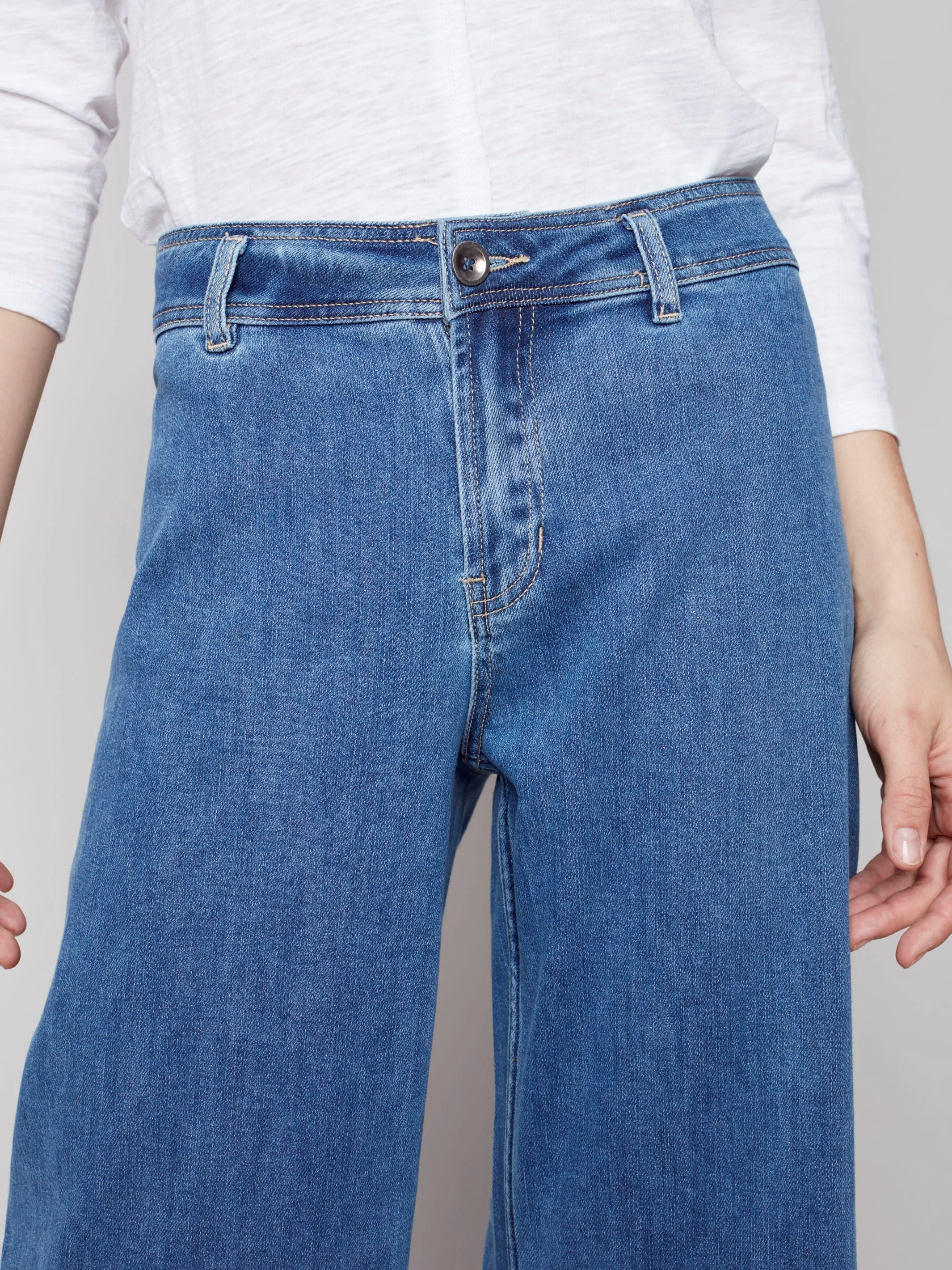 Wide Leg Jeans with Raw Hem - Medium Blue