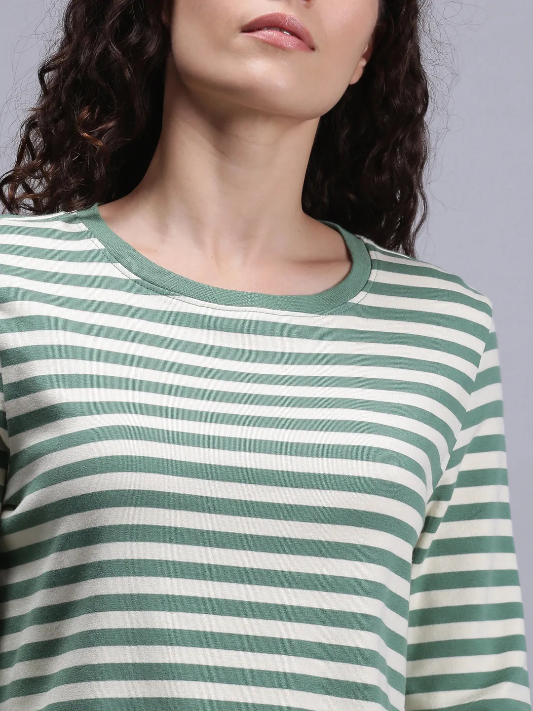 Womens Round Neck Full Sleeve T-Shirt